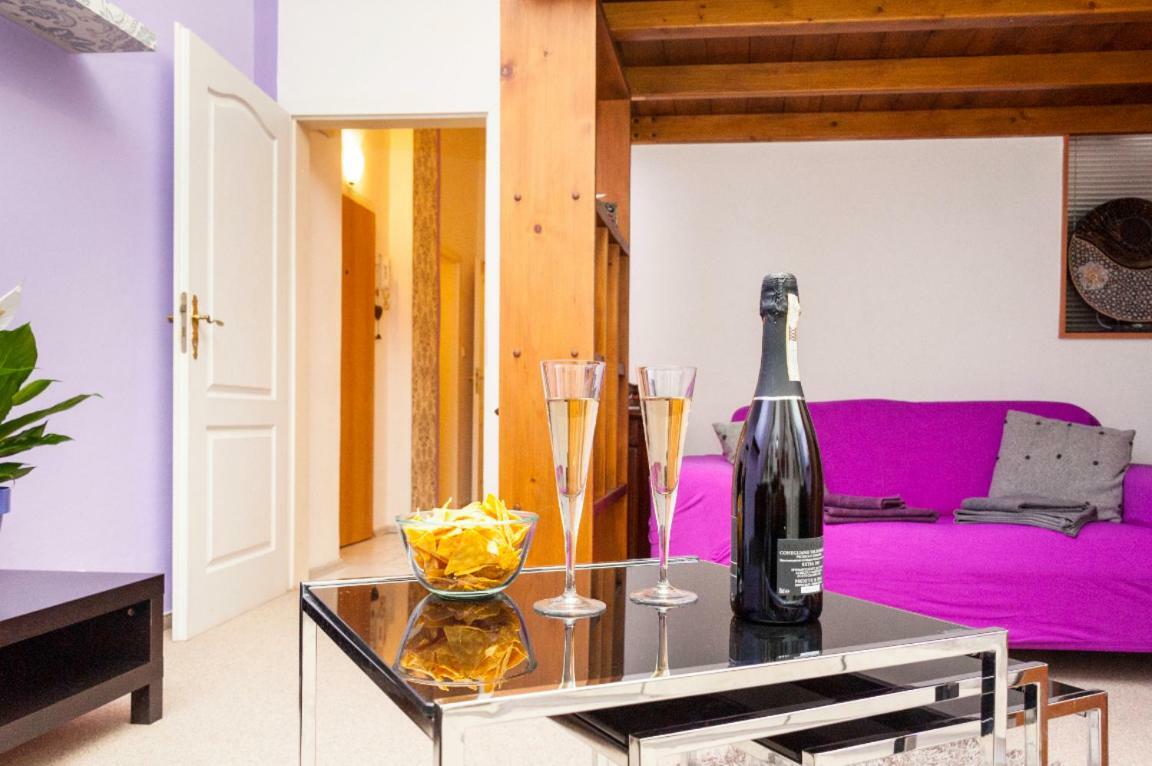 Central cozy apartment Praga Exterior foto